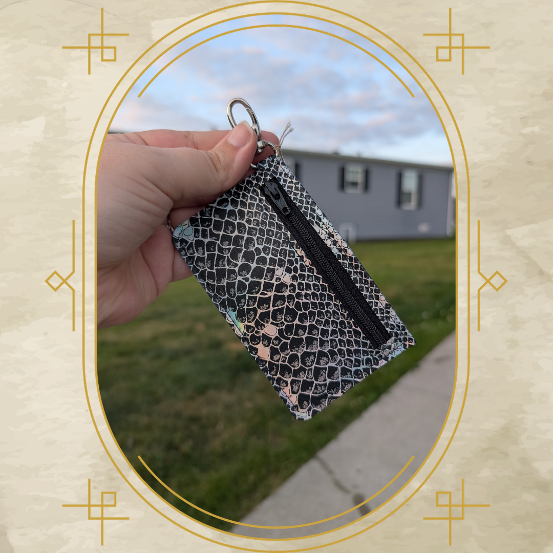 Castor Pouch