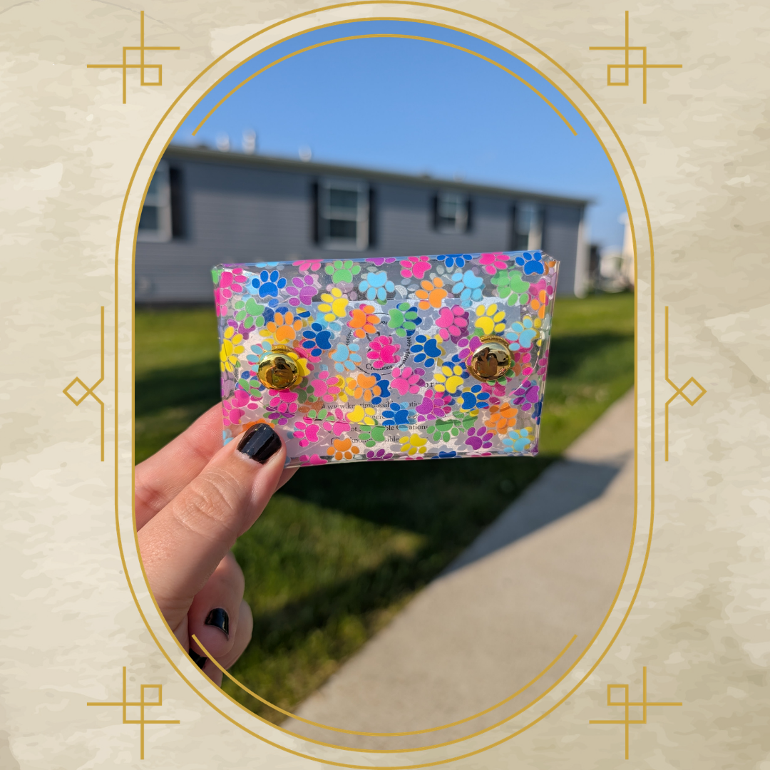 Elio Card Holder