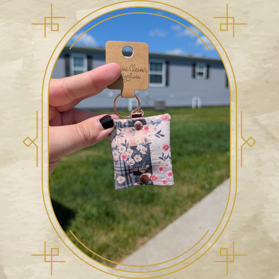 Glasses Cleaner Keychain