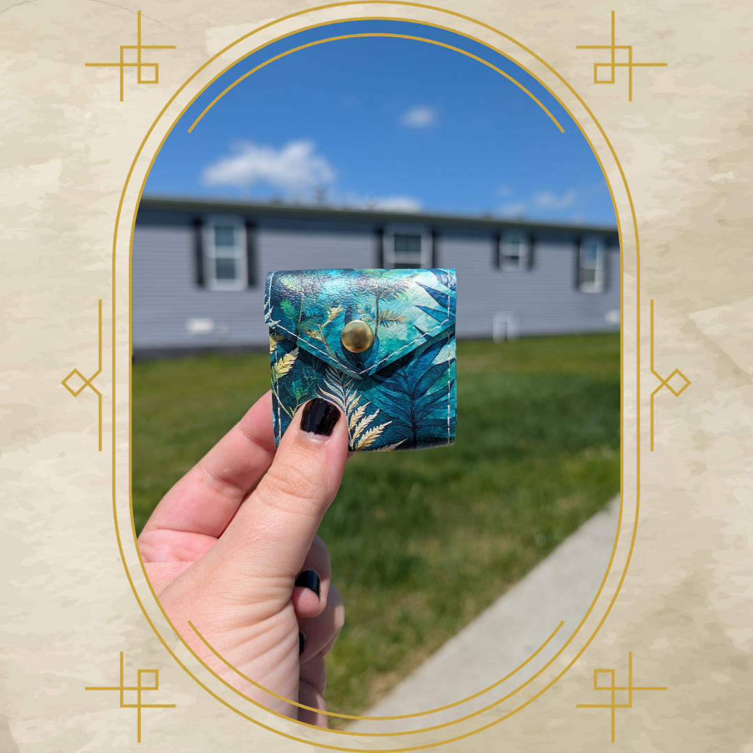 Trinket Traveler